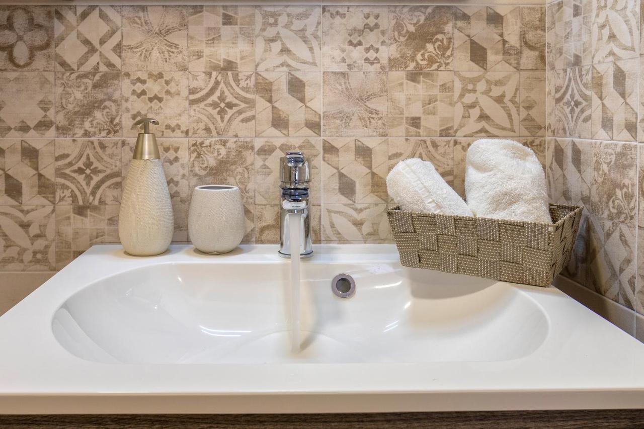 Vico Rooms Sassari Eksteriør bilde